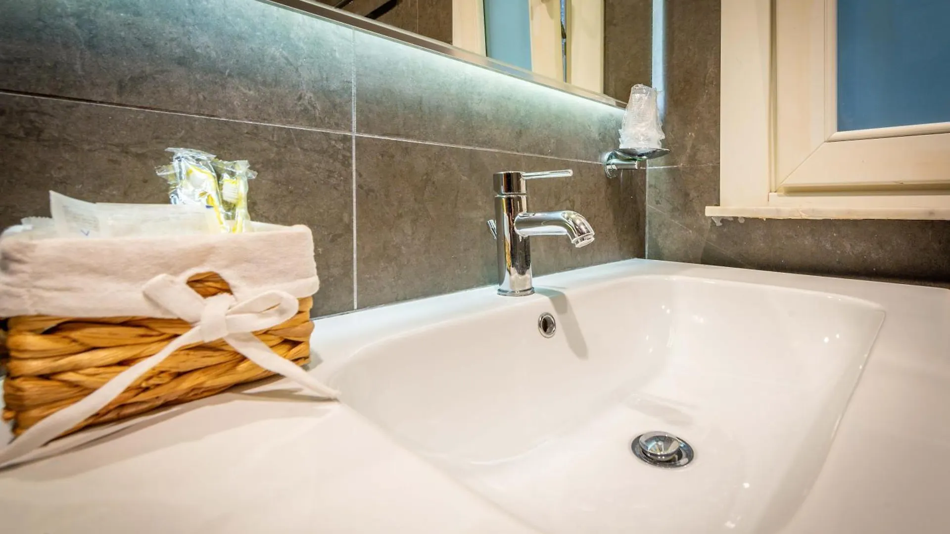Andenis Tiber House Hotel Rome 0*,