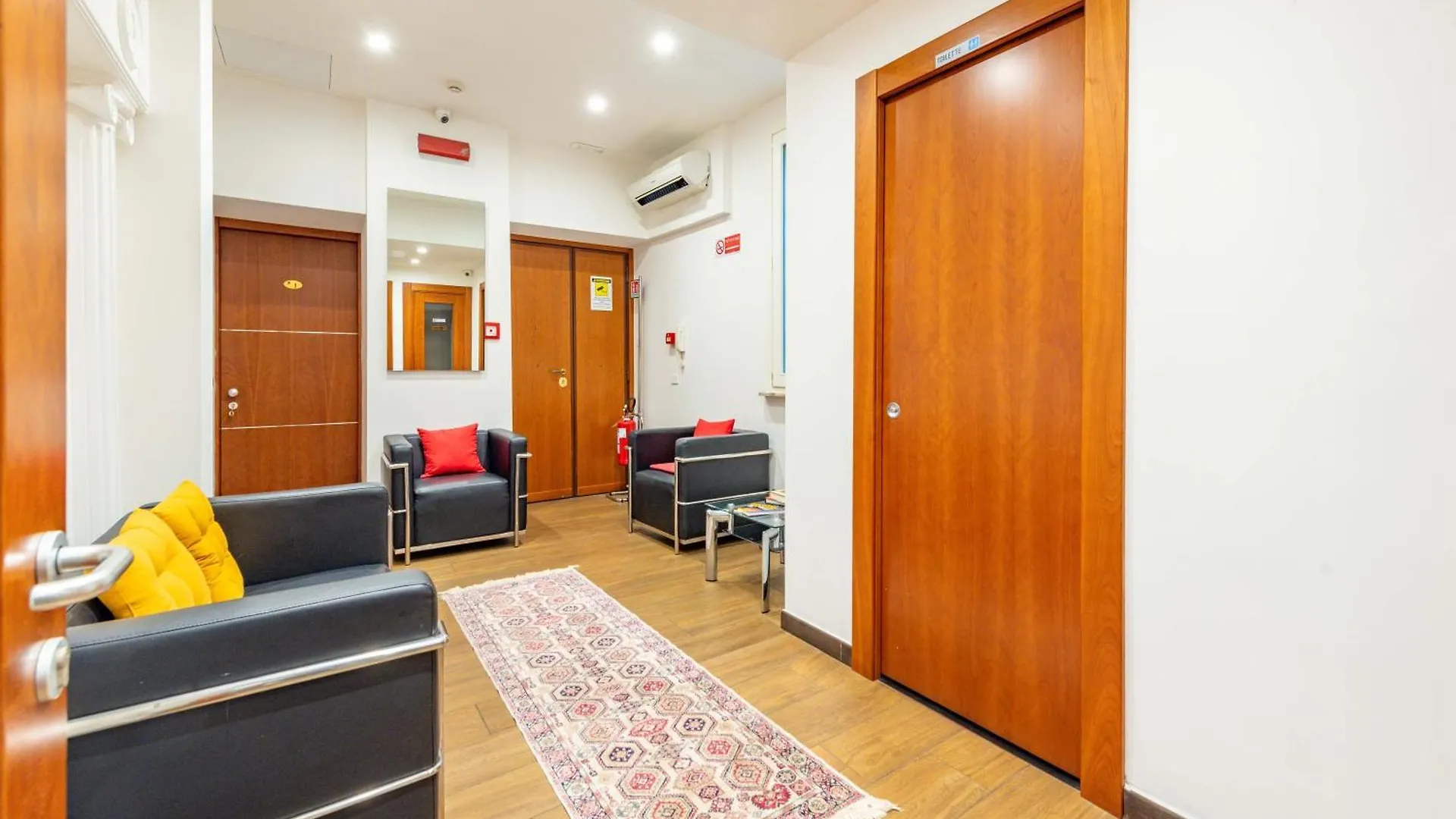 Andenis Tiber House Hotel Rome Italy