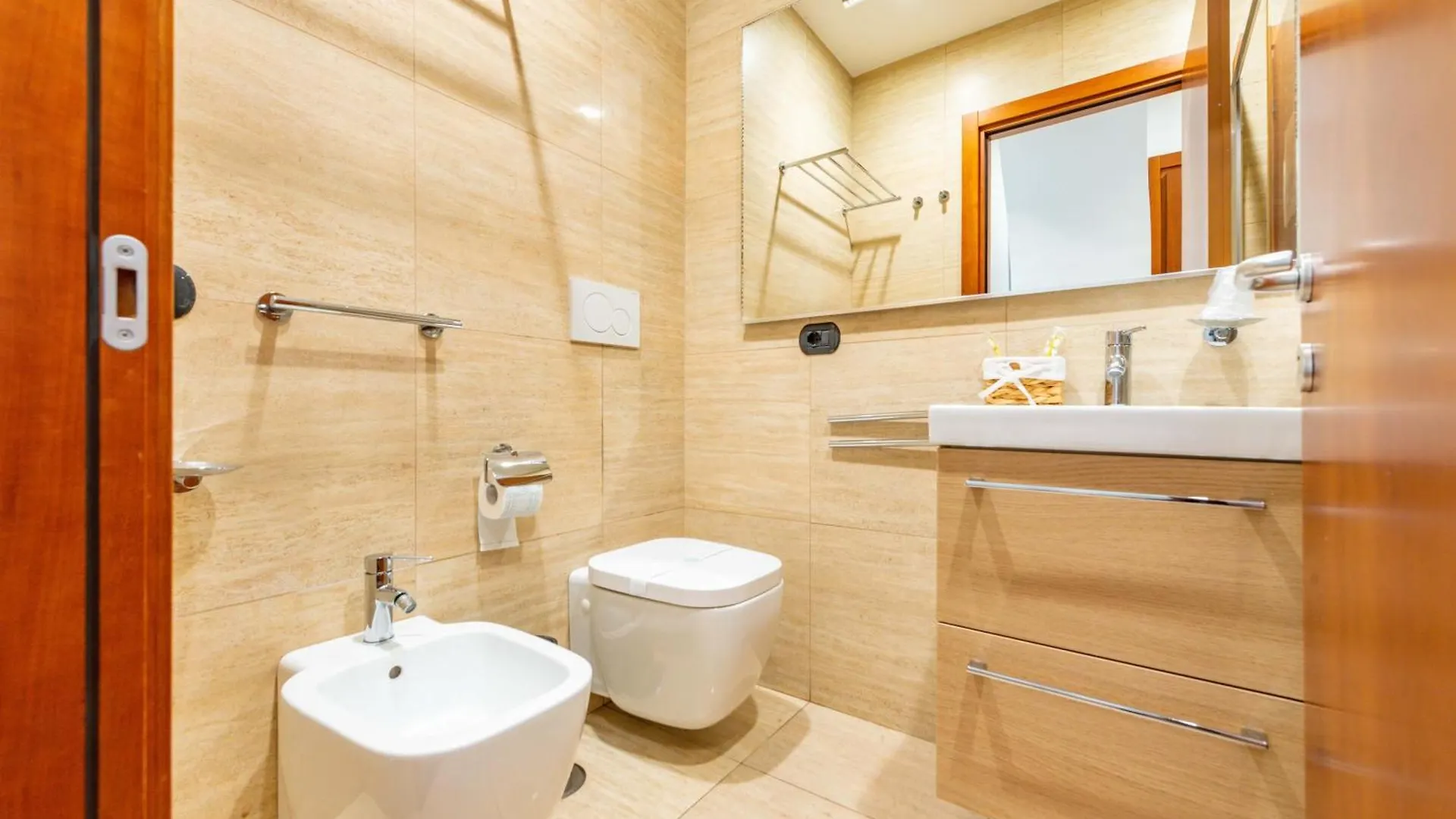 Andenis Tiber House Hotel Rome Guest house