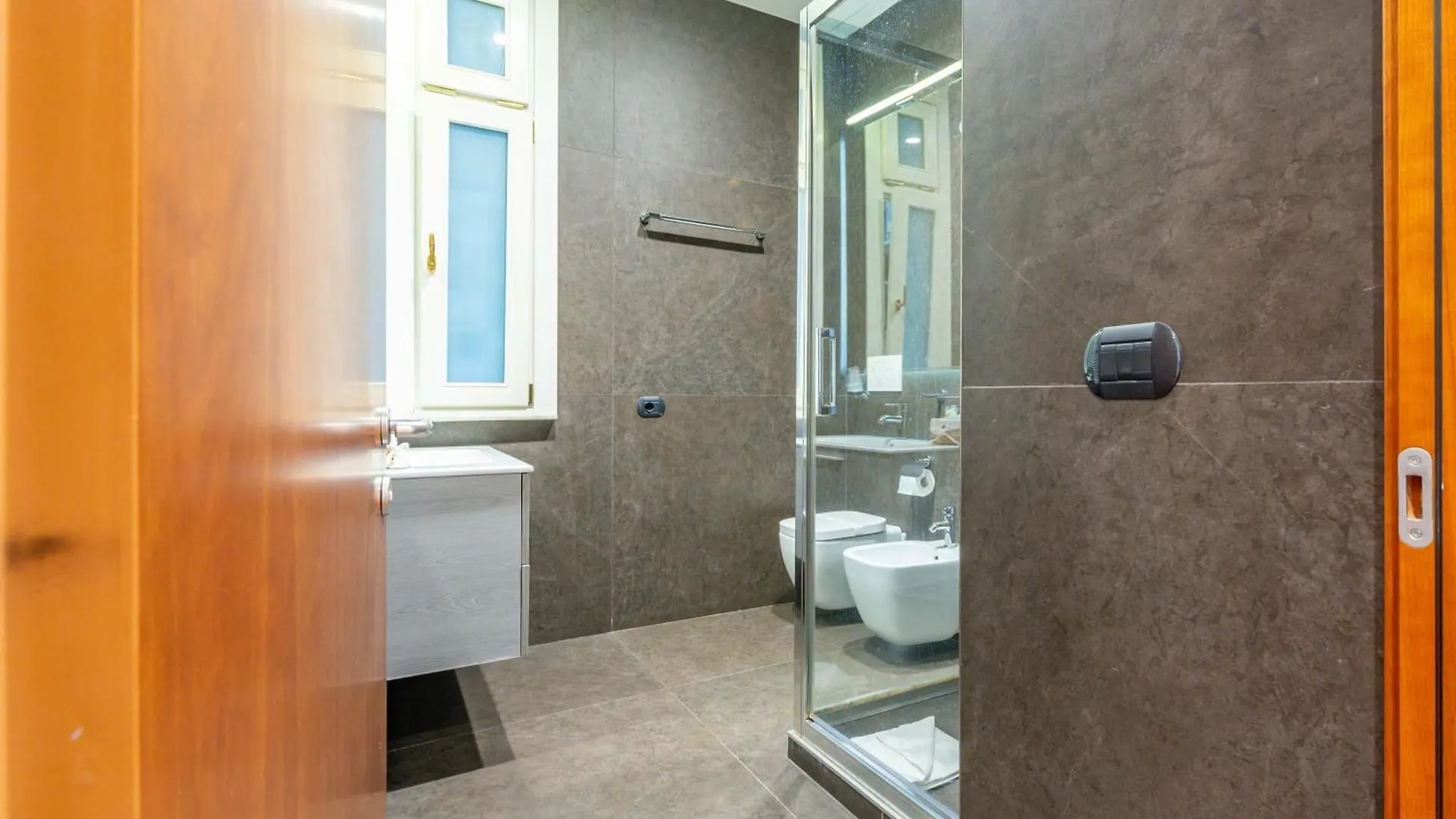 Andenis Tiber House Hotel Rome